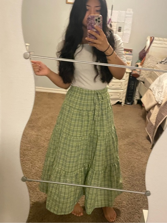 Dresses & Skirts - Women’s Green Plaid Tiered Maxi Skirt